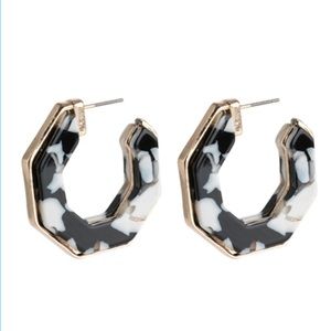 FREE WITH $20+ PURCHASE!